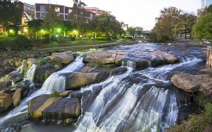 Upscale Greenville Getaway 10 Mins 2 Falls Park